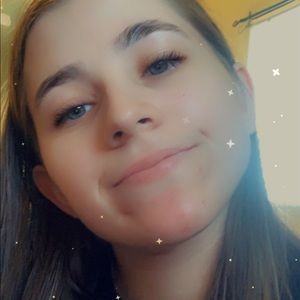 Meet your Posher, Anya